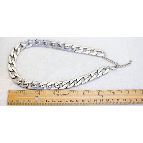 18 inch, Vintage Silver Tone Heavy Curb-style Chain Necklace - E1 - Picture 3 of 3